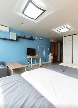 ゲストハウス Maihaus 2*